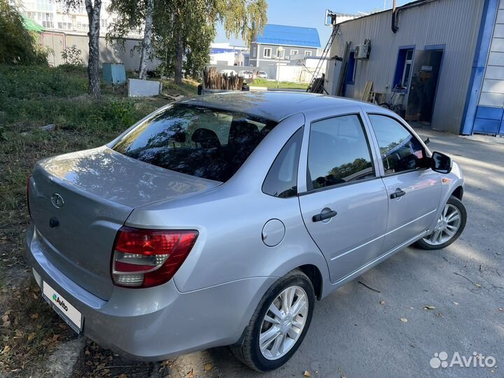 LADA Granta 1.6 МТ, 2013, 117 000 км