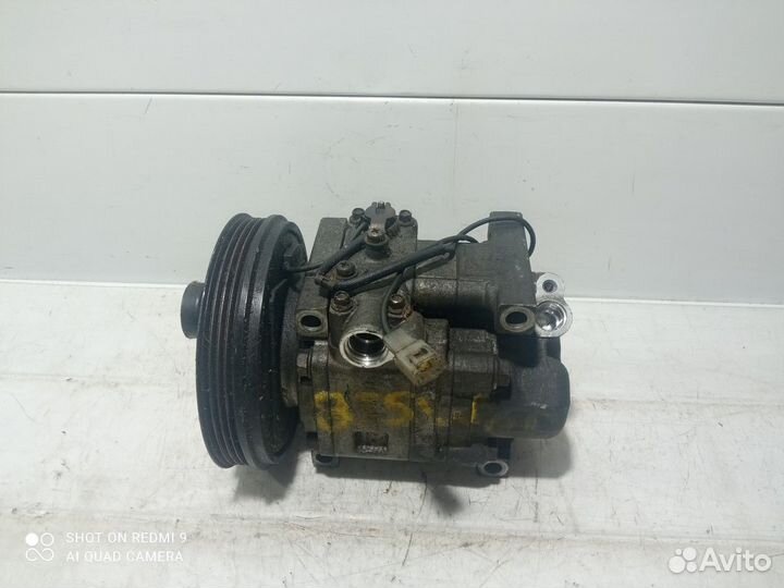 Компрессор кондиционера mazda familia BJ5W ZL