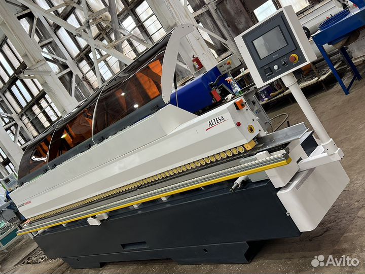 Кромкооблицовочный станок Advantage 500 R Euro