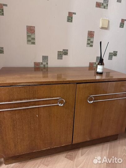 Тумба под тв