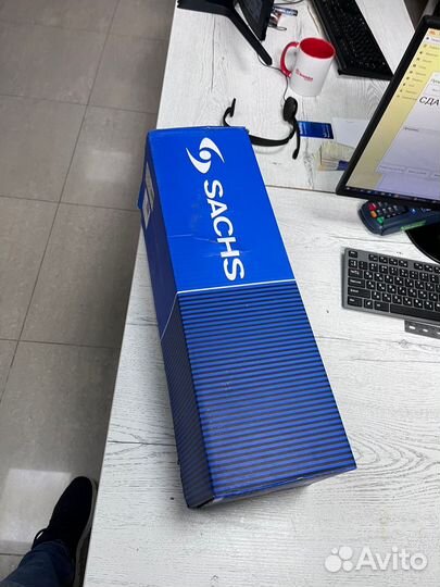 Амортизатор передний Skoda Octavia A7