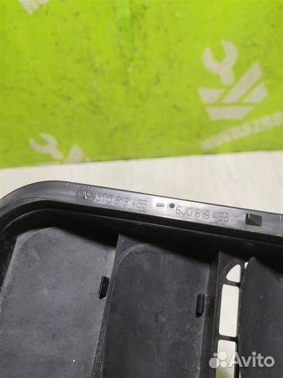 Решетка вентиляционная Шкода Октавия А4