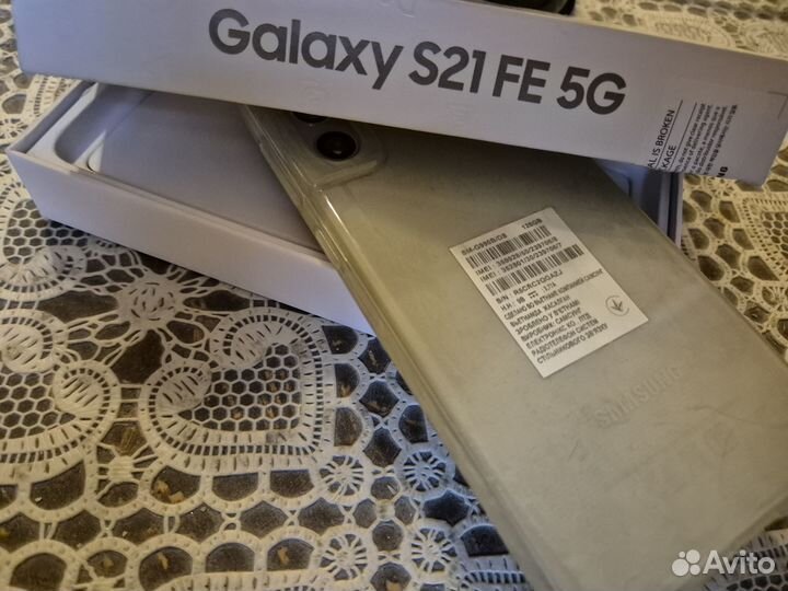 Samsung Galaxy S21 FE 5G, 8/128 ГБ