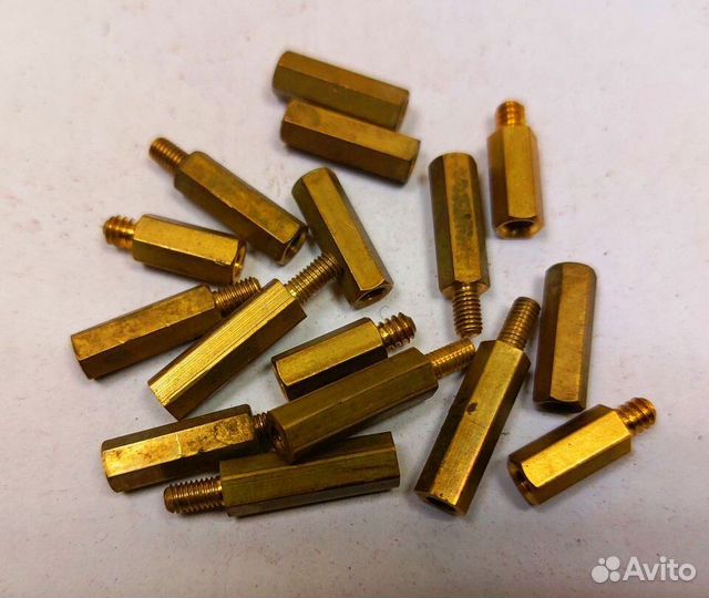 Винты крепёж для компьютера