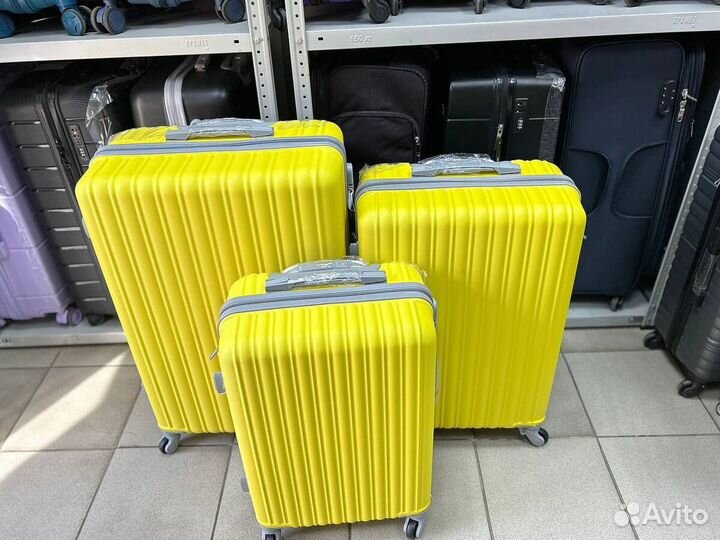 Чемодан абс