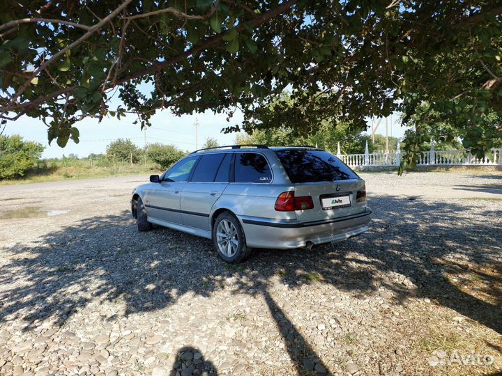 BMW 5 серия 2.2 МТ, 2001, 392 000 км