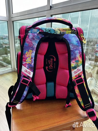 Школьный рюкзак