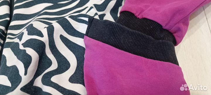 Костюм женский