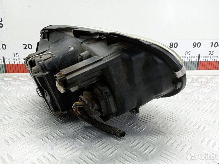 Фара передняя для Volkswagen Golf 4 1J1941017F