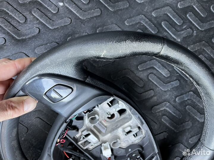 Руль renault sandero 2