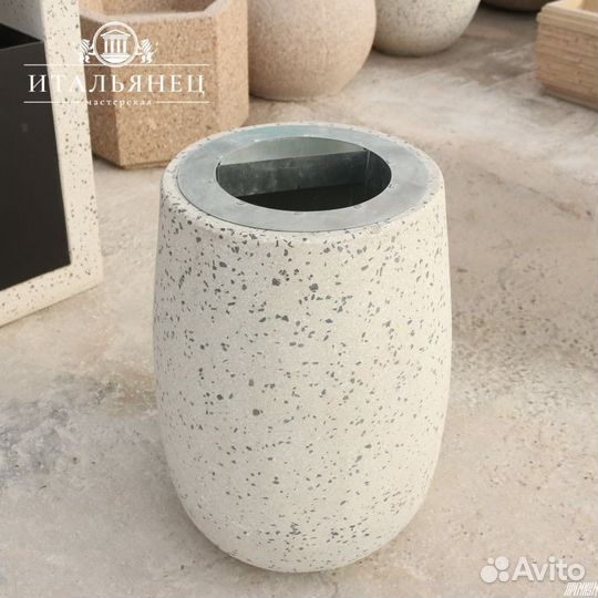 Урны для мусора уличные