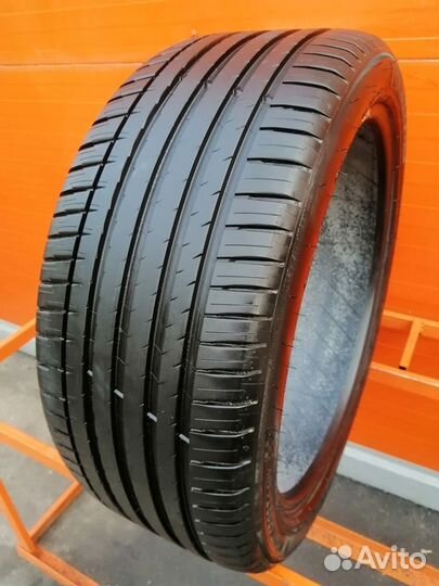 Michelin Pilot Sport 4 SUV 275/40 R22 108Y