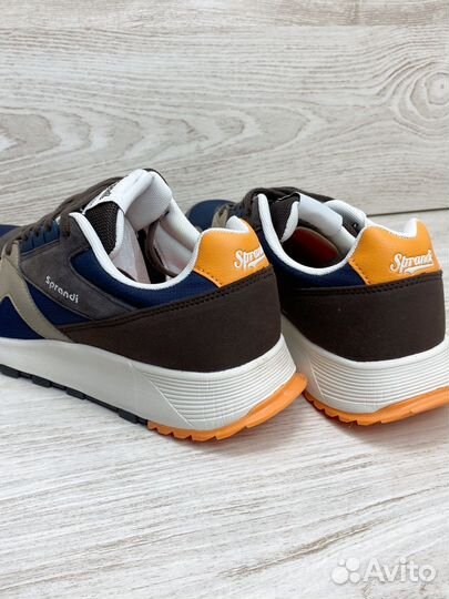 Кроссовки мужские 43/26.5