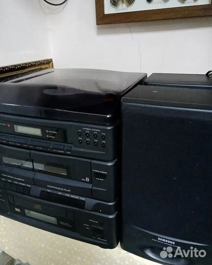 Музыкальный центр с проигрывателем винила Samsung