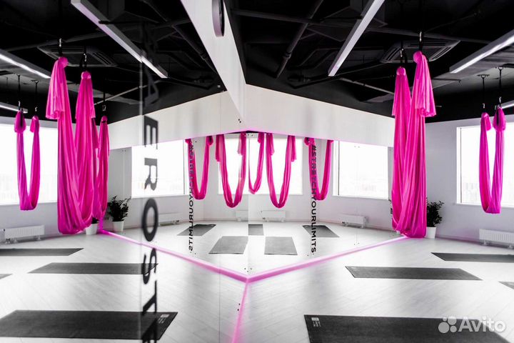 Администратор в студию растяжки