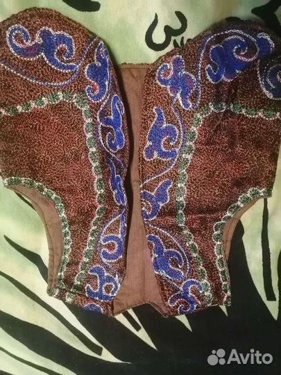 Национальные вещи из Узбекистана