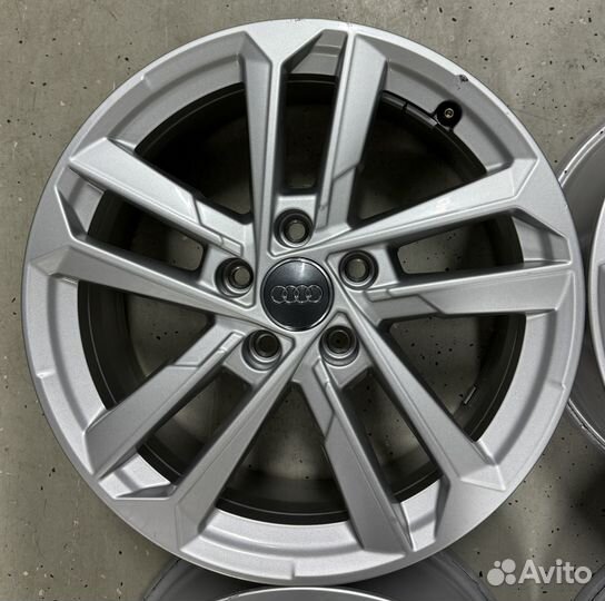 Диски Audi A3 8Y R17 (Оригинал)