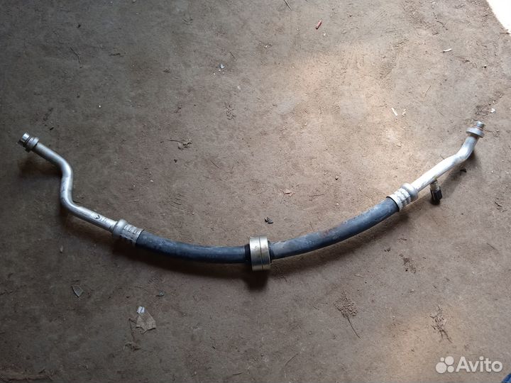 Renault логан2.сандеро 2.трубка кондиционера