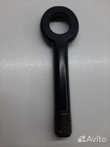 Буксировочный крюк