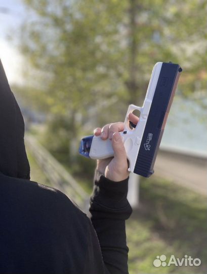 Электрический водяной пистолет Glock 18