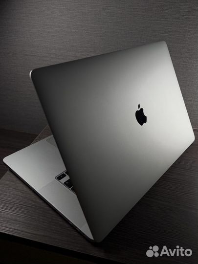 Apple MacBook Pro 16 / i9 / 1tb SSD