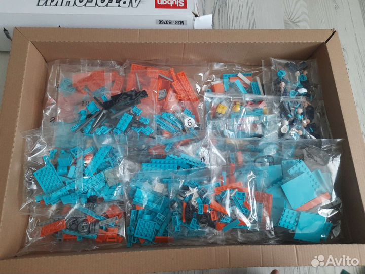 Конструктор sluban Автогонки новый