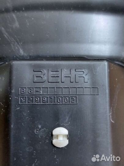 Моторчик отопителя Mercedes W222