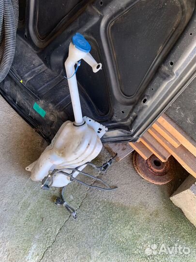 Бачок обывателя Nissan qashqai j10