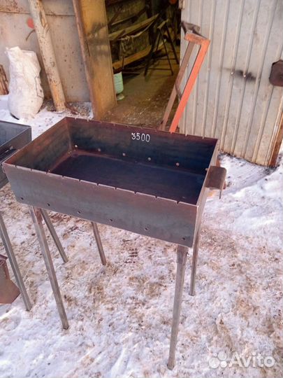 Мангал на съёмных ножках