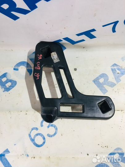 Крепление заднего бампера KIA ceed JD рест. 1.6 ат