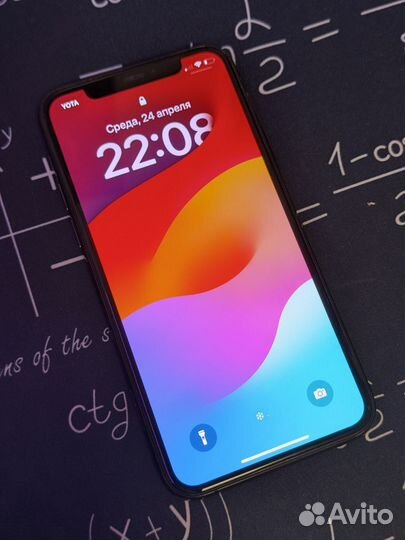 iPhone 11 Pro, 64 ГБ
