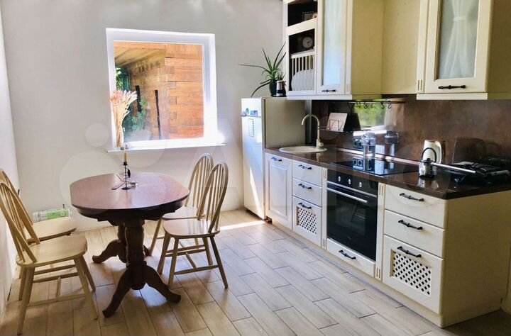 Дом 68 м² на участке 8 сот.