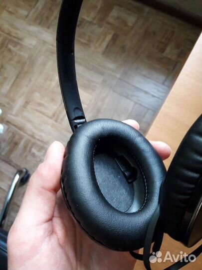 Наушники Philips SHL4805 с микрофоном