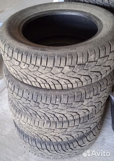 Gislaved NordFrost 100 185/65 R15 92T