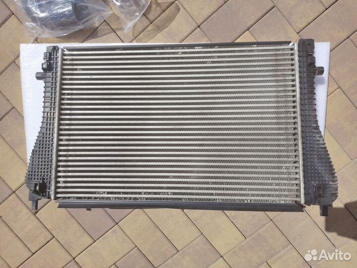 Интеркуллер Volkswagen Golf 7-7.5r MQB gen3