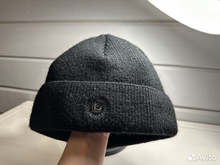 Мужская зимняя шапка новая bugatti шерсть