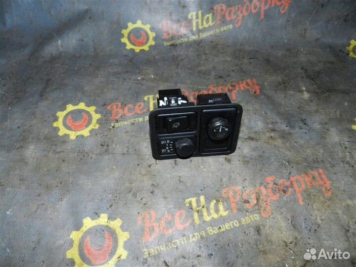 Блок управления зеркалами Nissan Almera N16 хечбэк