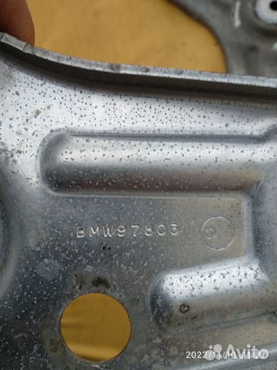 Реактивная тяга задней подвески бмв е70 е71 Япония