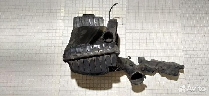 Корпус воздушного фильтра BMW 7 E65 66