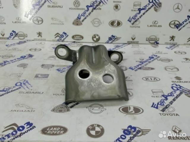 Петля двери передней правой верхняя Ford Fusion 20