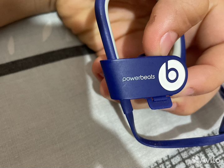 Наушники с костной проводимостью