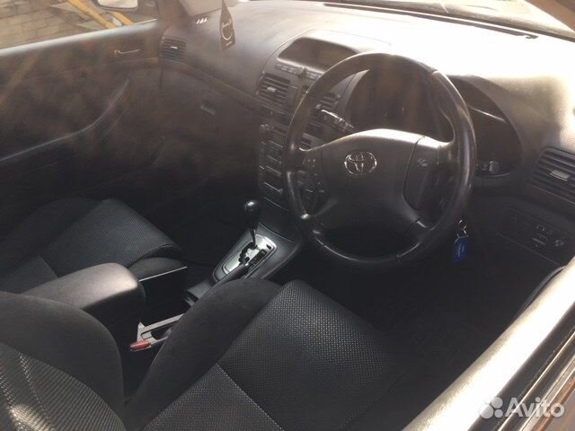 Разбор на запчасти Toyota Avensis 2