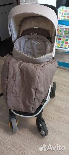 Прогулочная коляска