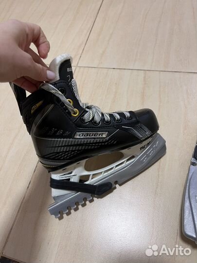 Коньки bauer supreme lightspeed pro Y12