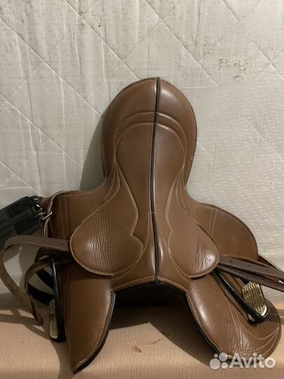 Продается Скаковое Седло