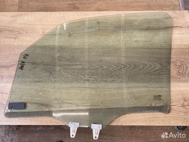 Opel agila a переднее правое стекло