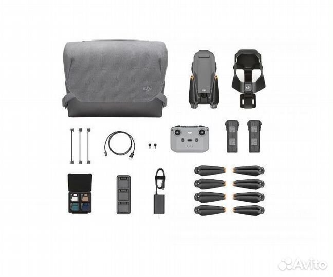 Квадрокоптер DJI Mavic 3 Fly More Combo