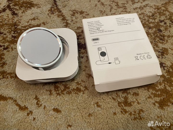 Беспроводная зарядка для iPhone MagSafe Charger