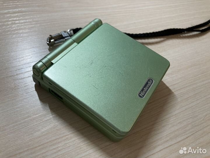Nintendo Game Boy Advance SP + картриджи