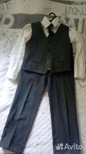Школьная форма для мальчика серая 128 134